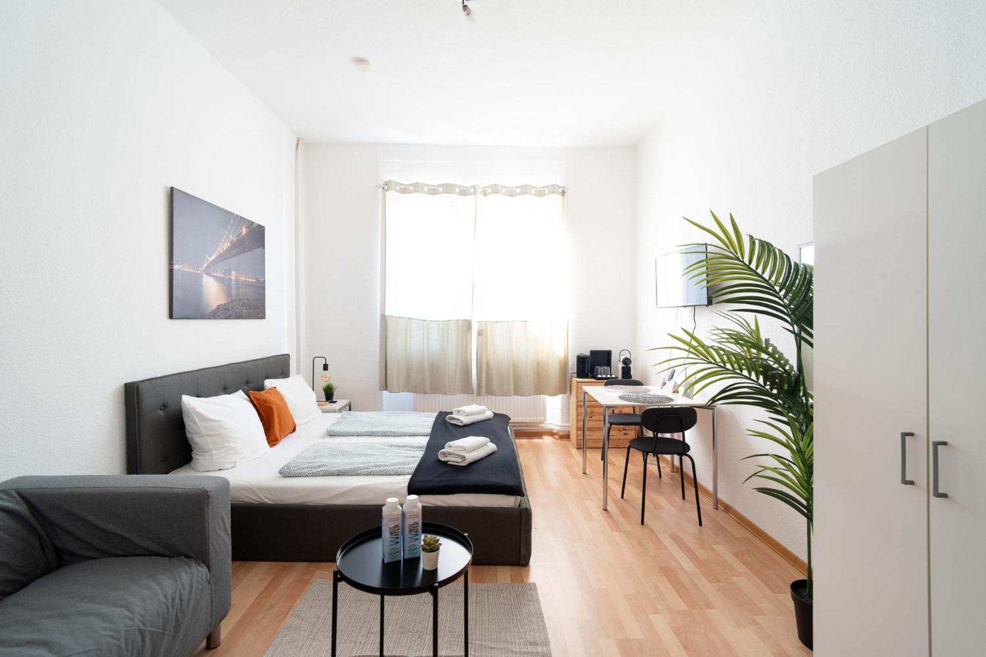 Modernes City-Studio Universitaet Koblenz Koblenz  Dış mekan fotoğraf