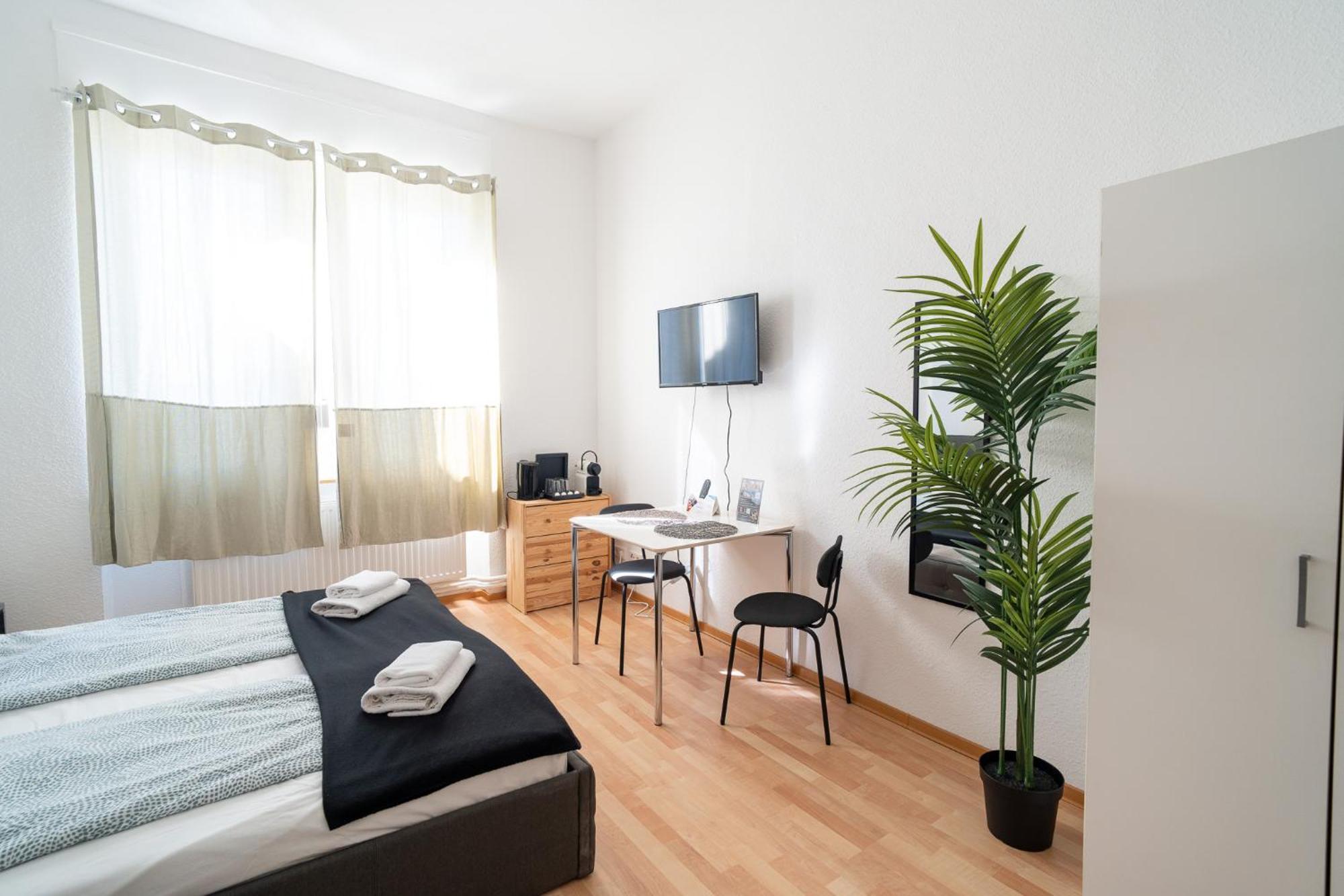 Modernes City-Studio Universitaet Koblenz Koblenz  Dış mekan fotoğraf